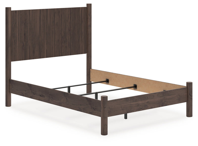 Cadmori Panel Bed