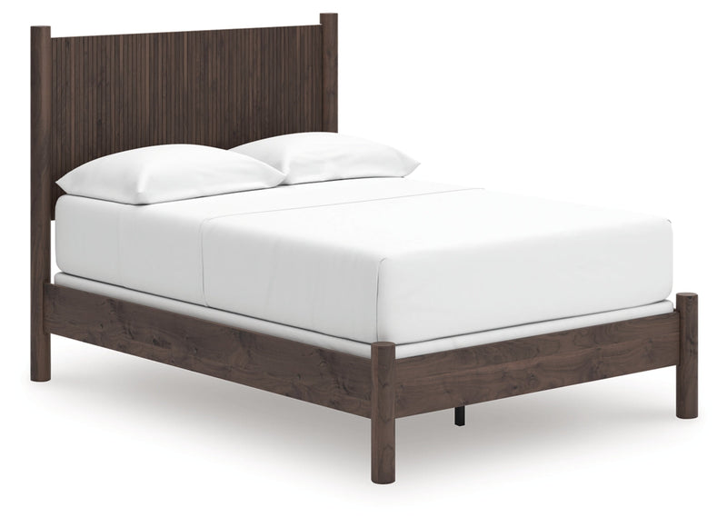 Cadmori Panel Bed
