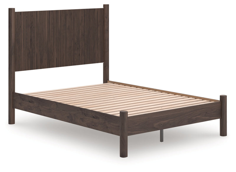 Cadmori Panel Bed
