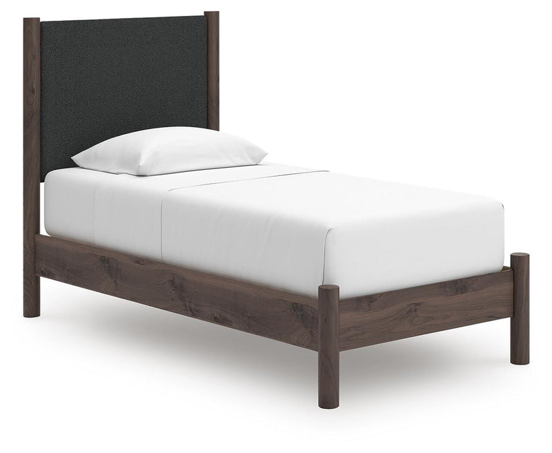 Pamytta Bedroom Sets