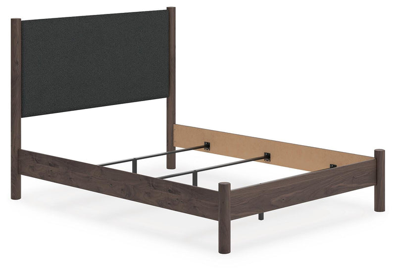 Pamytta Bedroom Sets