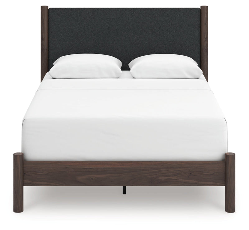 Cadmori Panel Bed