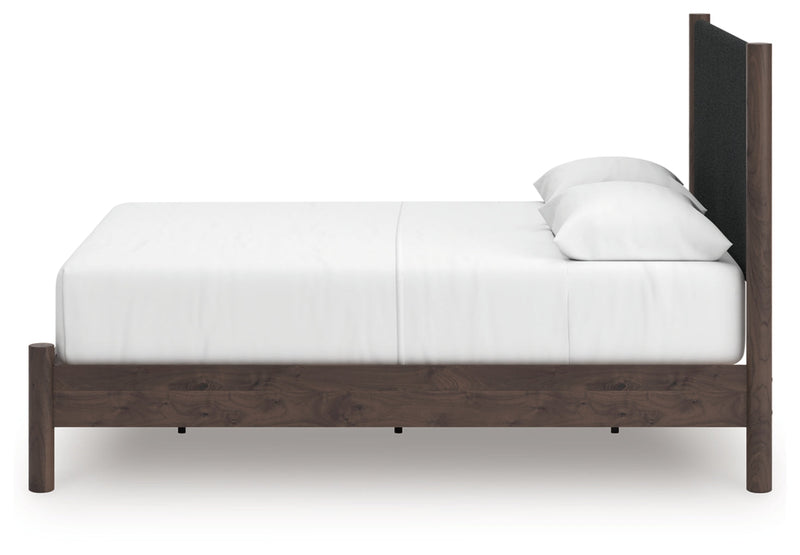 Cadmori Panel Bed