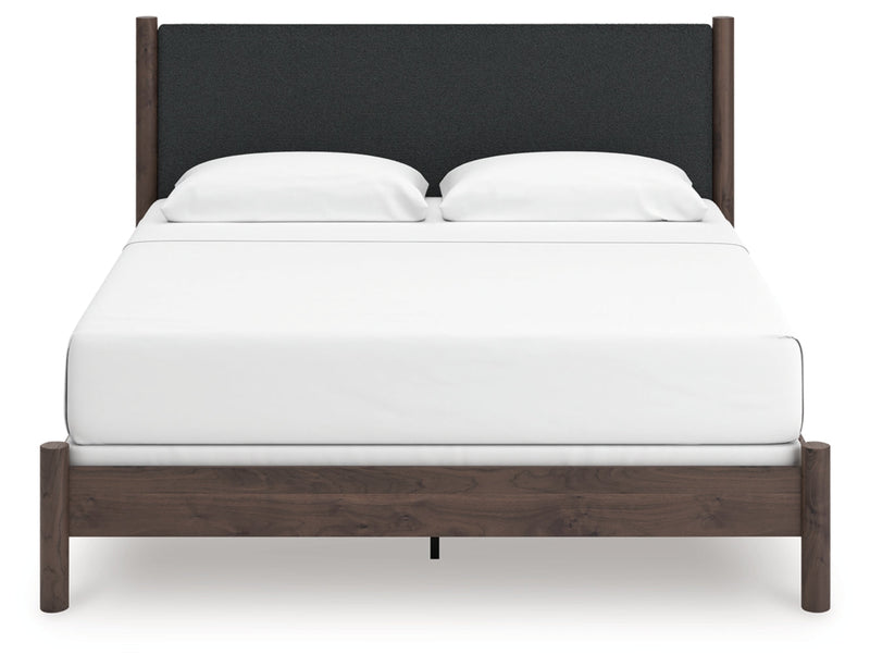 Cadmori Panel Bed