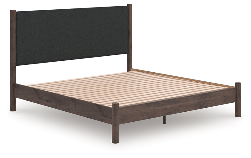Cadmori Panel Bed