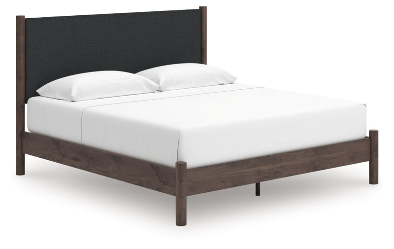 Cadmori Panel Bed