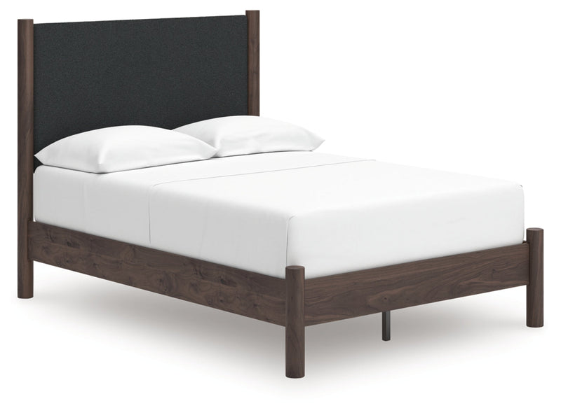 Cadmori Panel Bed