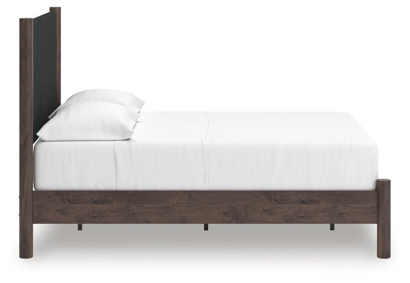 Pamytta Bedroom Sets