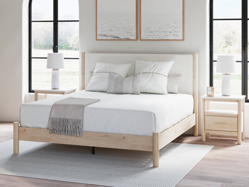 Cadmori Panel Bed