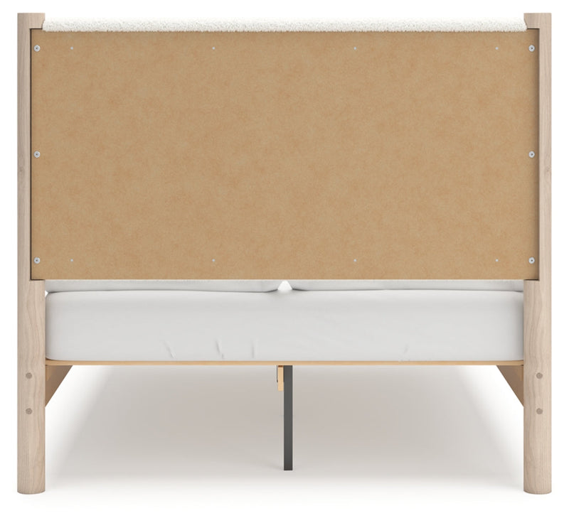 Cadmori Panel Bed