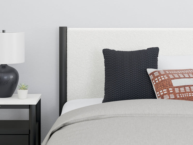 Cadmori Panel Bed