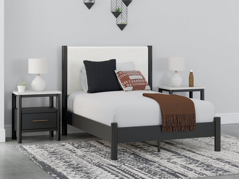 Cadmori Panel Bed
