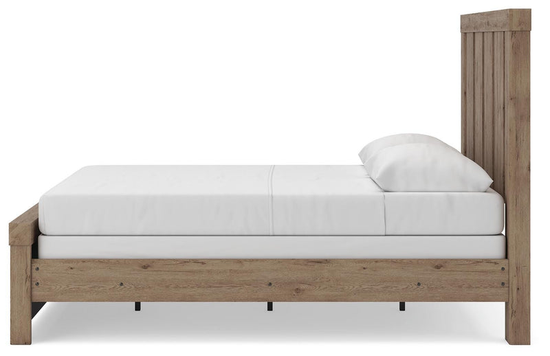 Garistyn Panel Bed