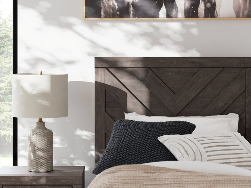 Prendonea Panel Bed