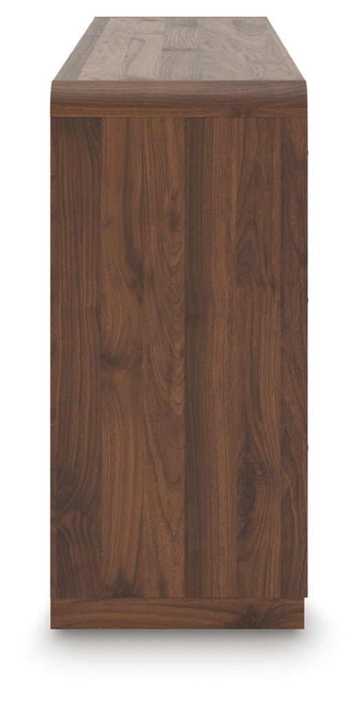 Hollinaze Dresser & Chest