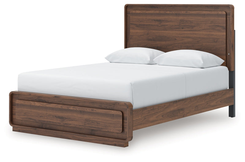 Hollinaze Panel Bed