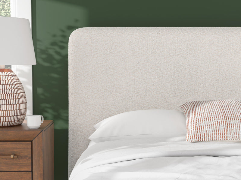 Whittgate Upholstered Bed