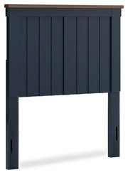 Landocken Bedroom Sets