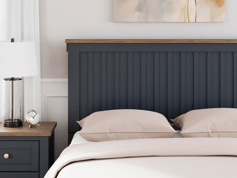 Landocken Bedroom Sets