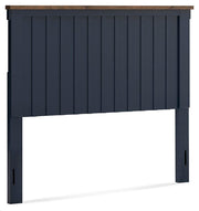 Landocken Bedroom Sets