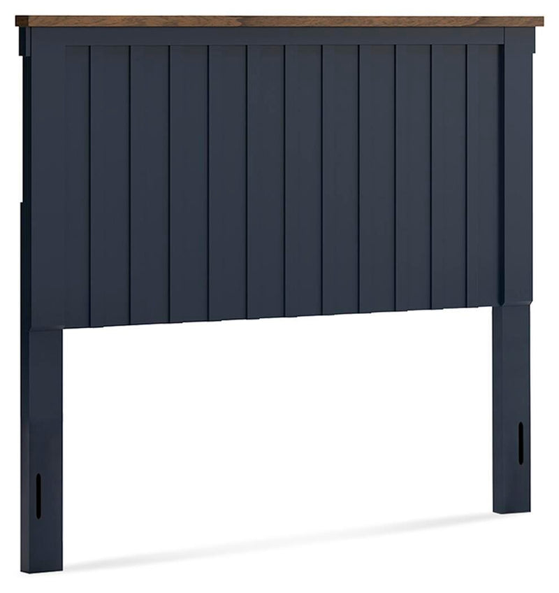 Landocken Bedroom Sets