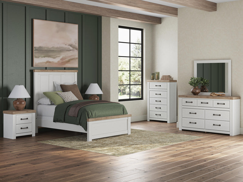 Savonport Bedroom Sets