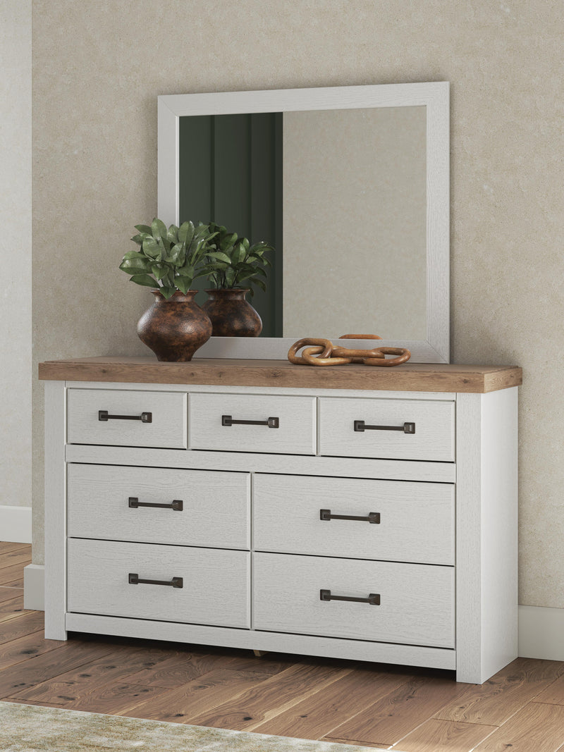 Savonport Bedroom Sets
