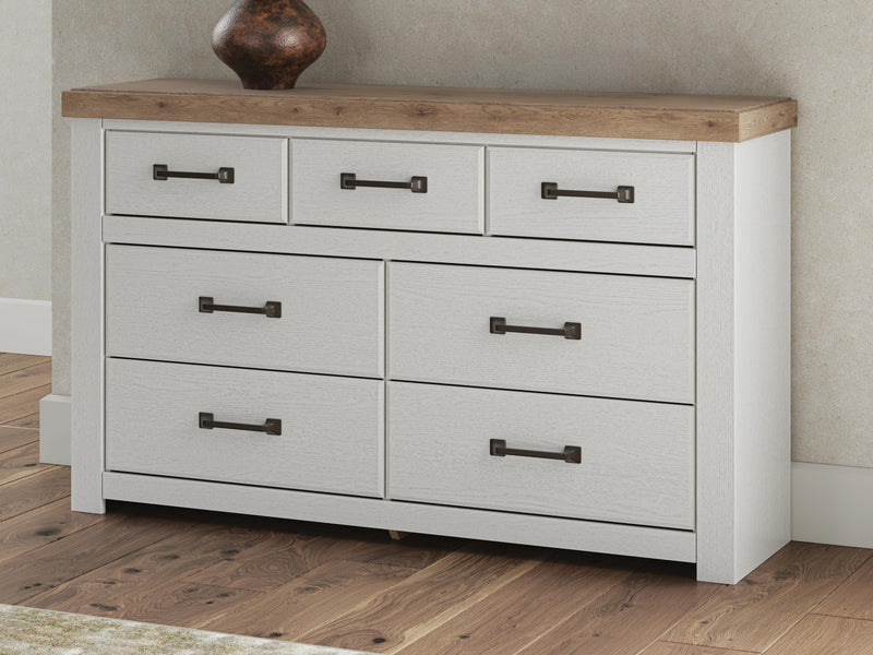 Savonport Bedroom Sets