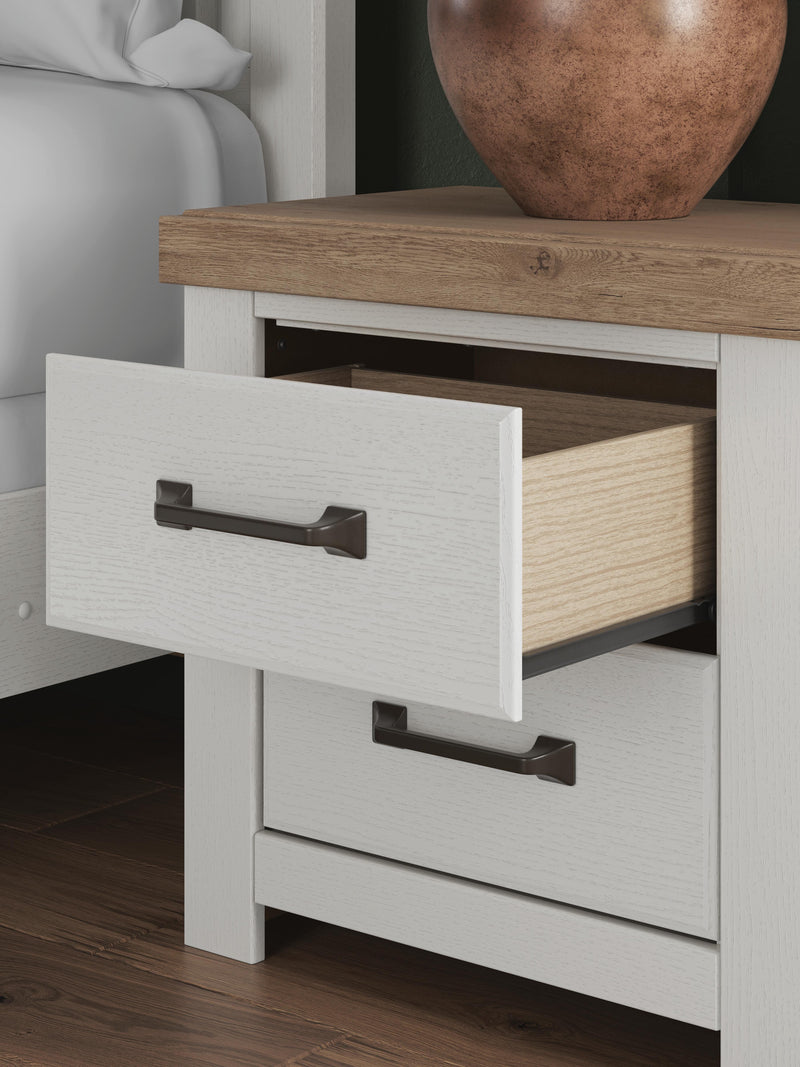 Savonport Bedroom Sets