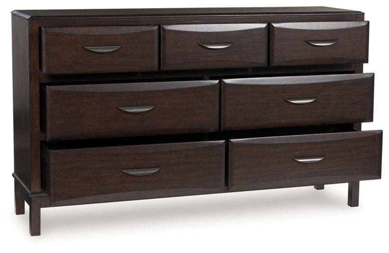 Vanmore Dresser & Chest