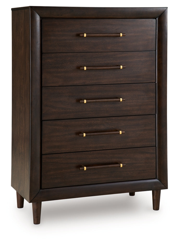 Dantenton Dresser & Chest