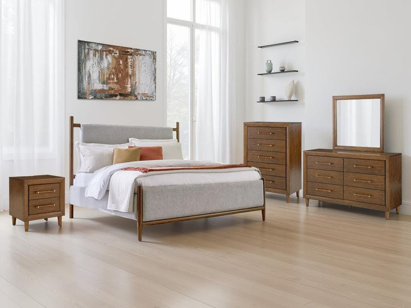 Lyncott Upholstered Bed