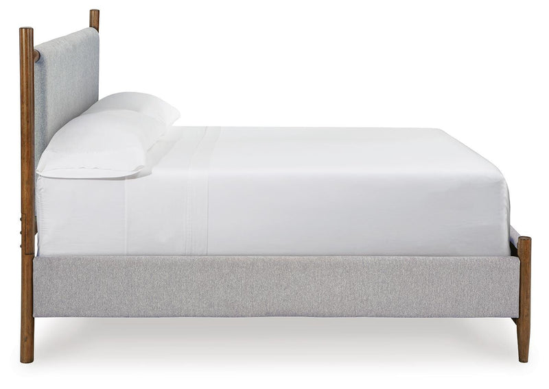 Lyncott Bedroom Sets