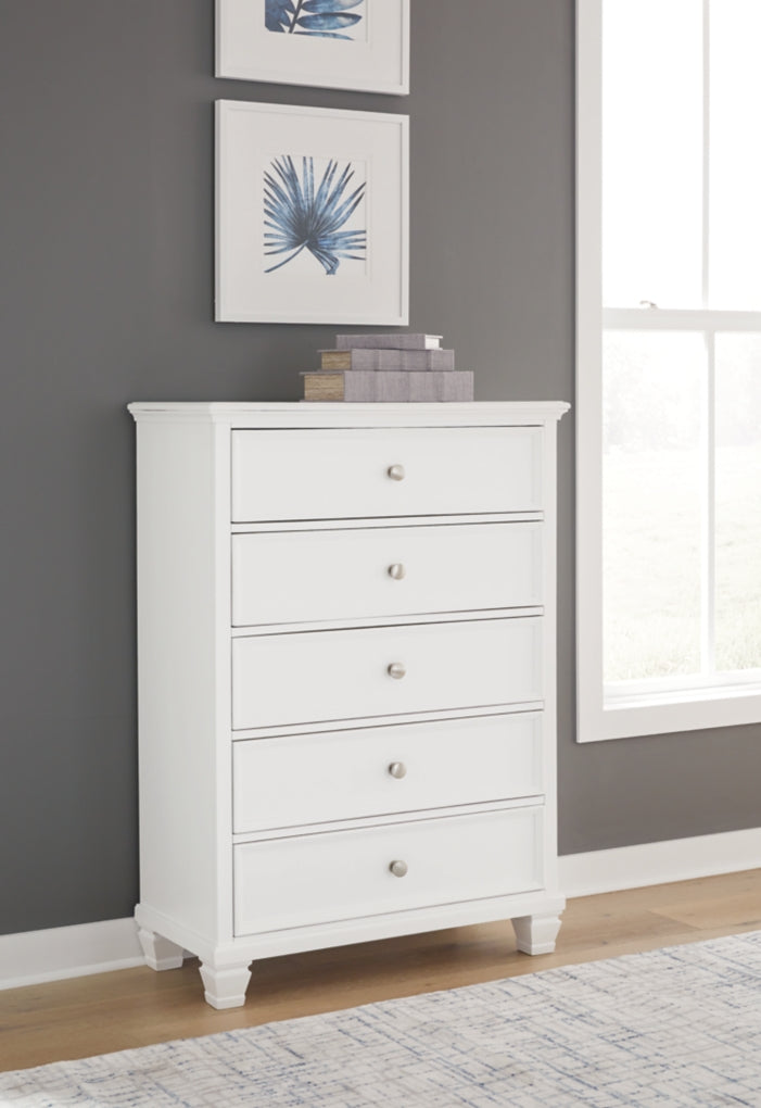 Fortman Dresser & Chest
