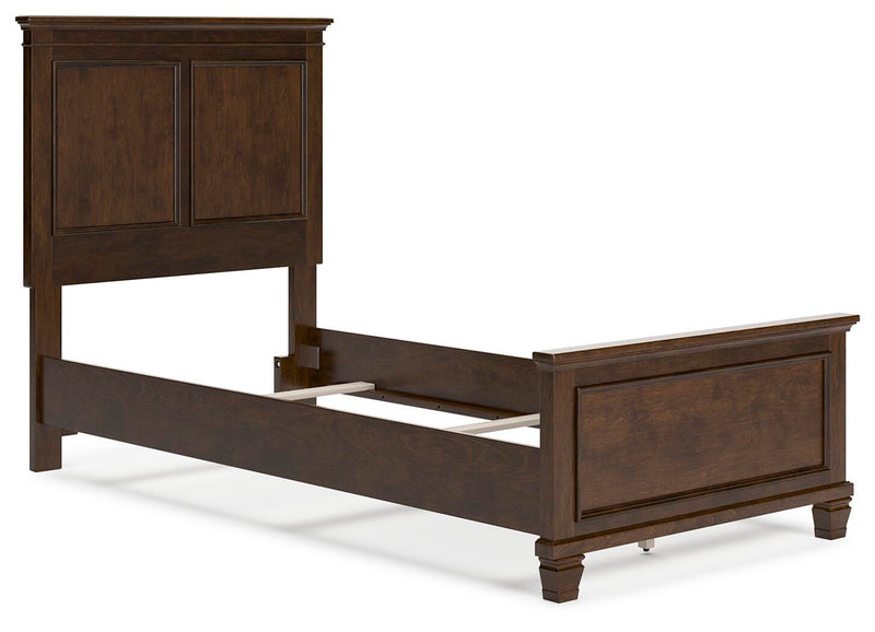 Danabrin Bedroom Sets