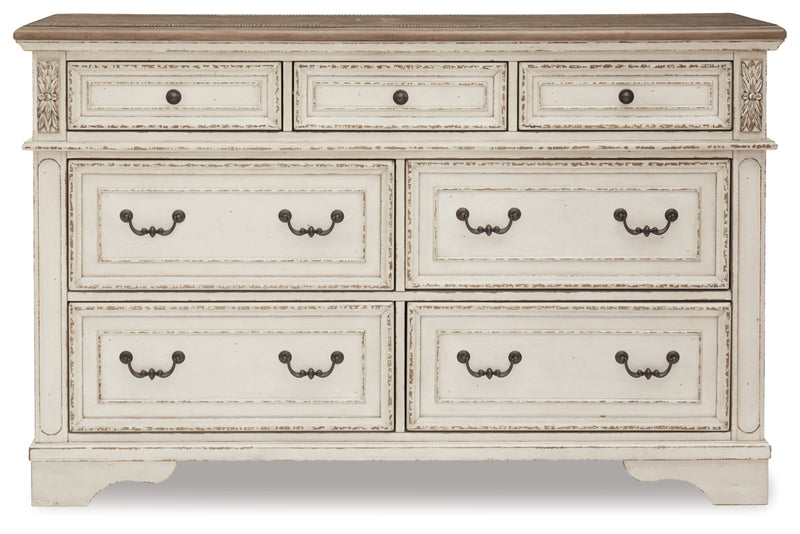 Realyn Dresser & Chest