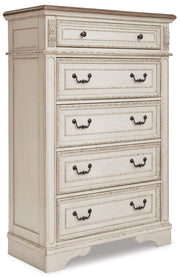Realyn Sleigh Bed