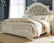 Realyn Bed