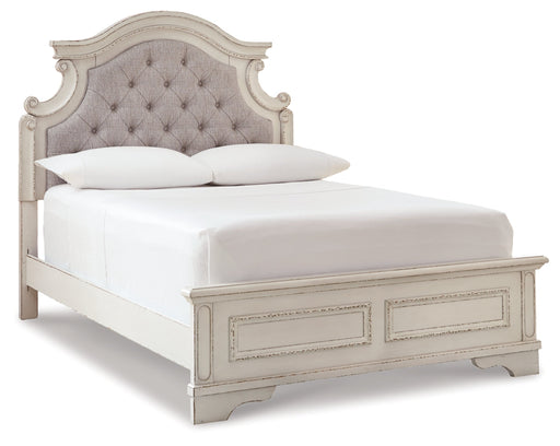 Realyn Bed Full Panel Bed Chipped White