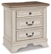 Realyn Sleigh Bed