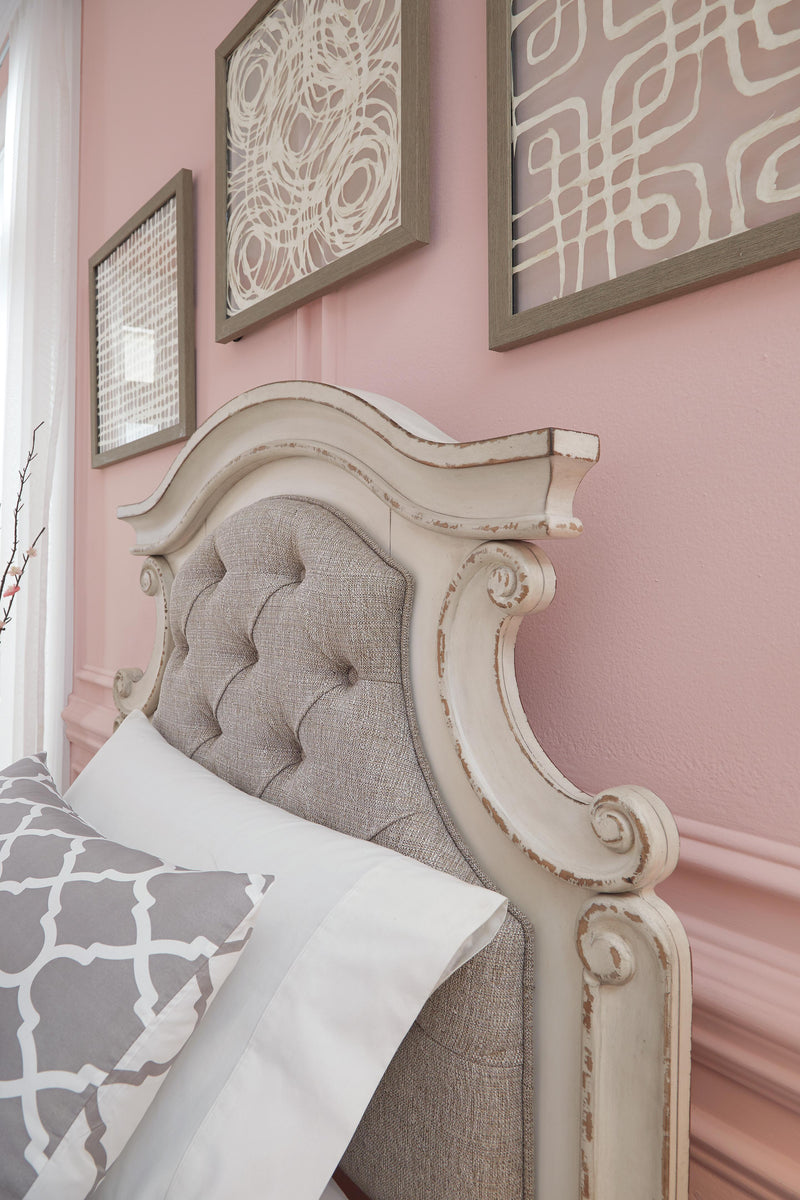 Realyn Headboards
