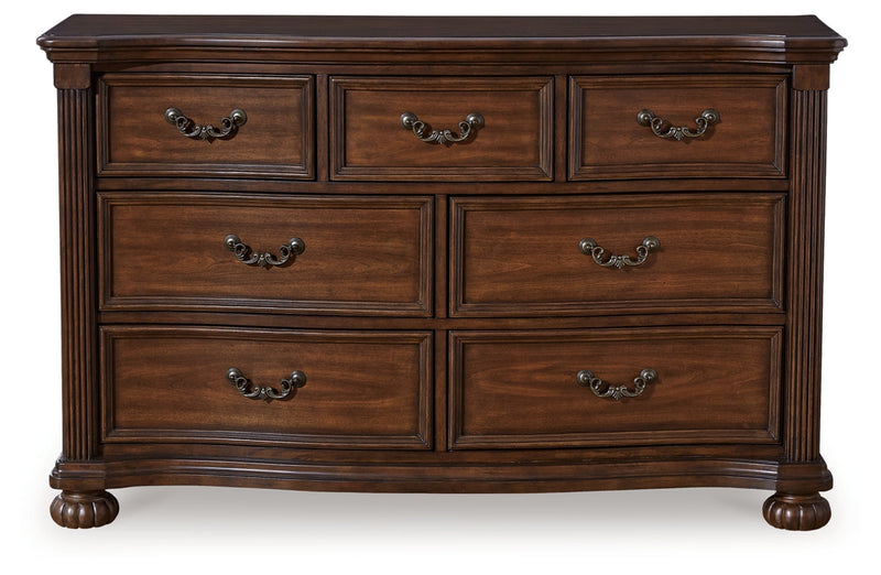 Lavinton Dresser & Chest