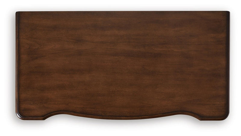 Lavinton Bedroom Sets