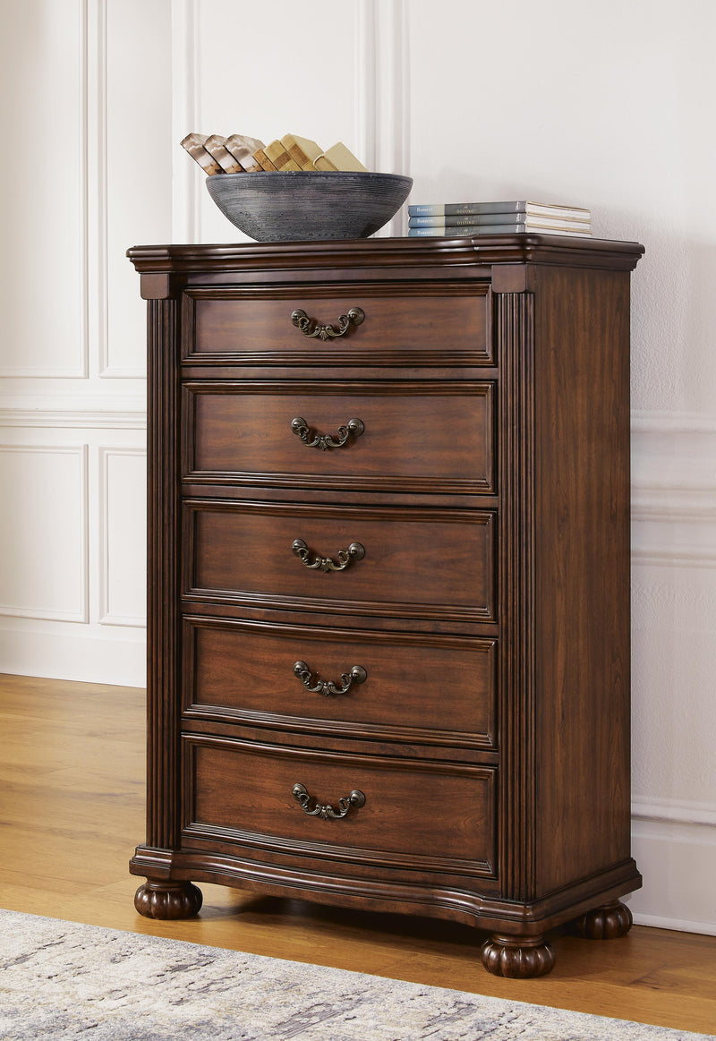 Lavinton Bedroom Sets