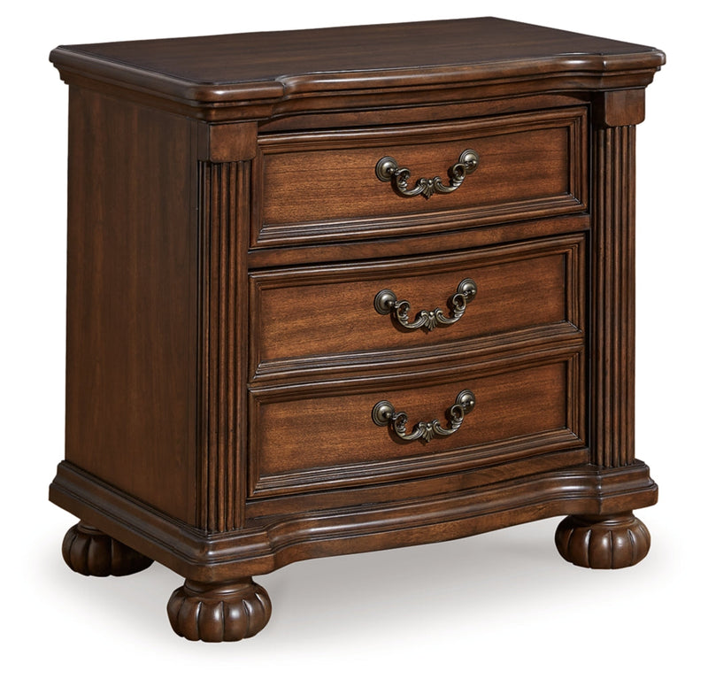 Lavinton Poster Bed, Dresser, Mirror, Chest & Nightstand, Bedroom Set