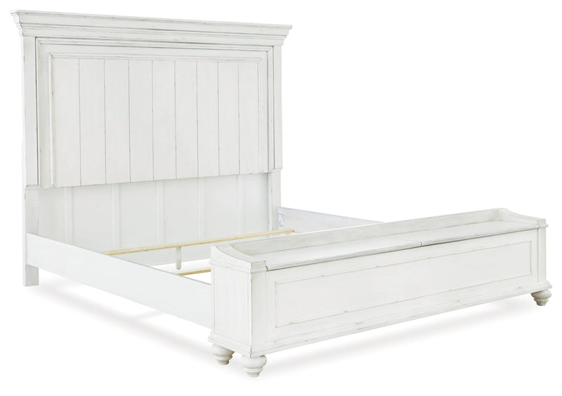 Kanwyn Panel Bed