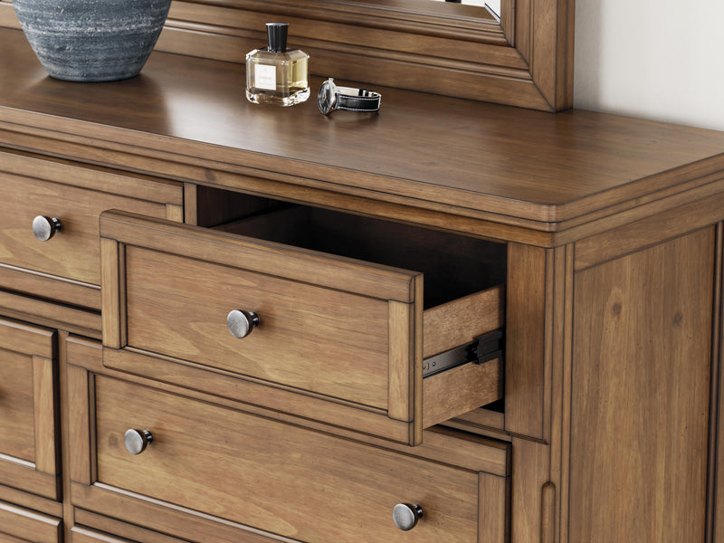 Feddinger Bedroom Sets