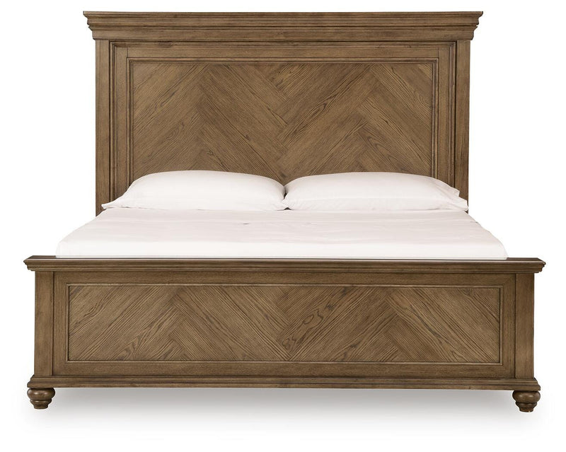 Waynely Panel Bed