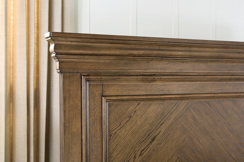 Waynely Panel Storage Bed