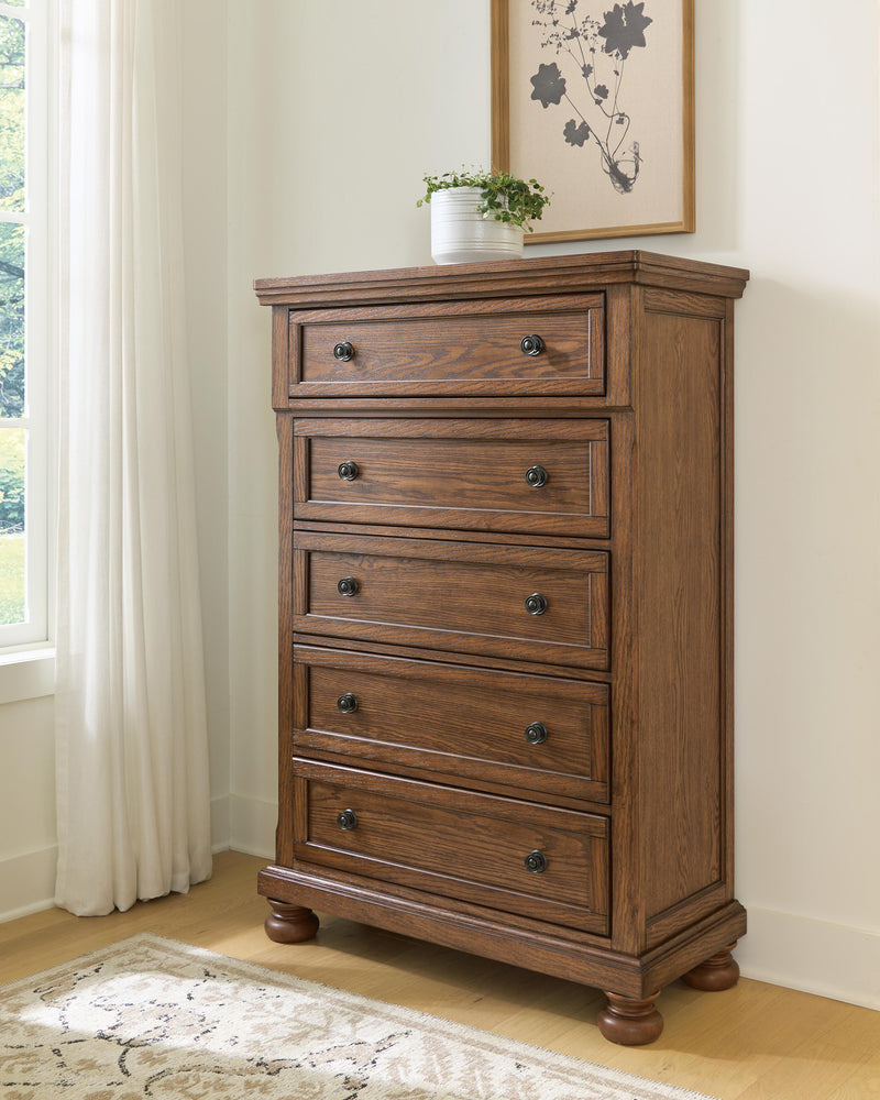 Zackaryn Dressers and Chests